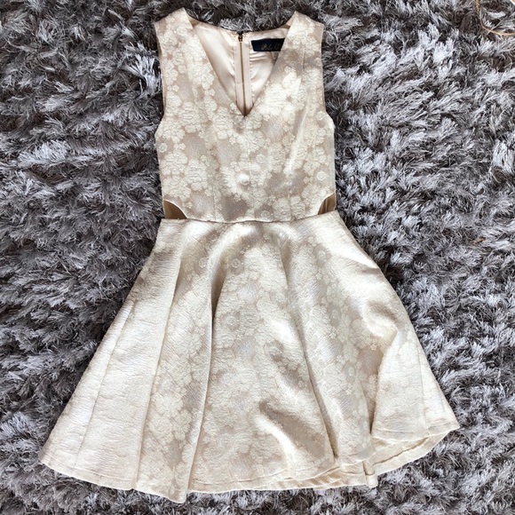 francesca's holiday dresses